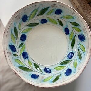 Olive Branch Italian Pottery Serving Bowl